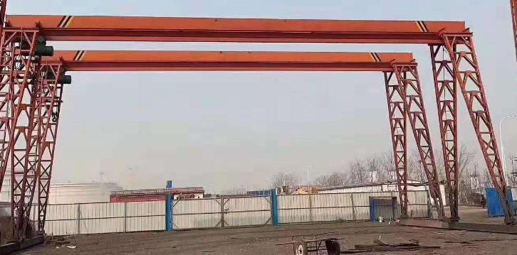 MHGY10噸上包下花葫蘆龍門吊短時升高電壓試驗有什么作用？