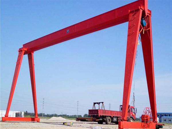 保持通信暢通對龍門吊操作過程中的安全至關重要,你知道如何做到嗎?